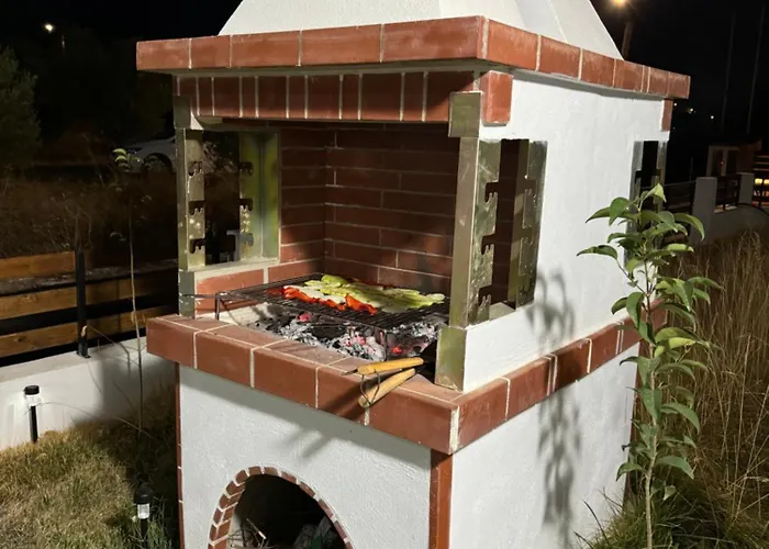 بيت للعطل Alexina Relax Maisonette نيكيتي